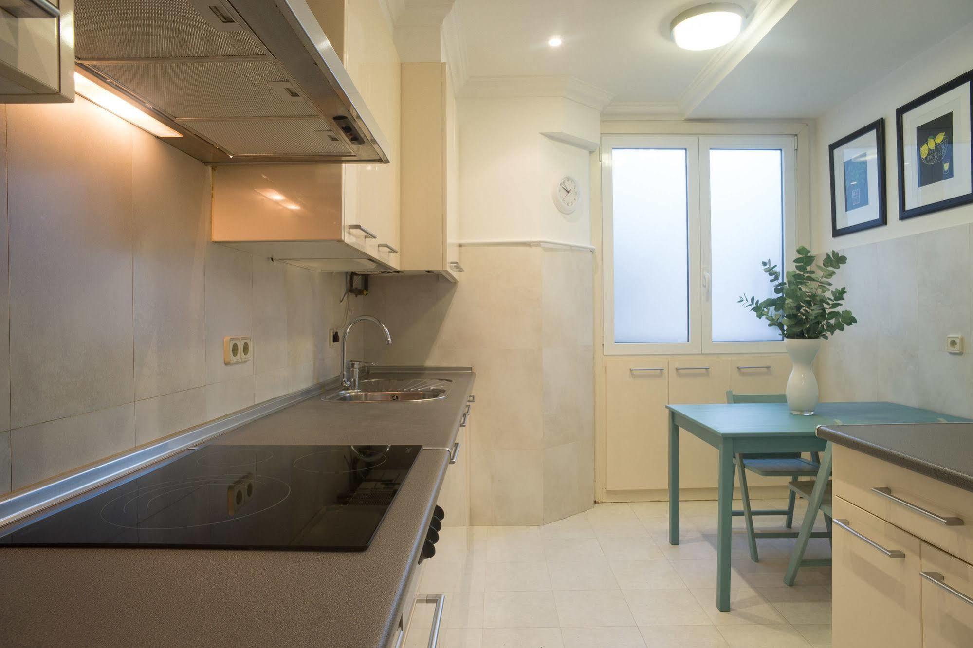 La Plage Zurriola - Ib. Apartments San Sebastian Exterior photo